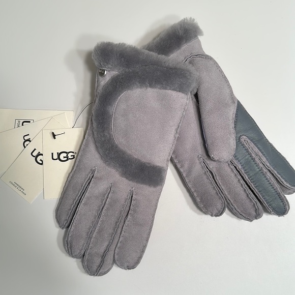UGG Accessories - UGG size L , leather gloves.